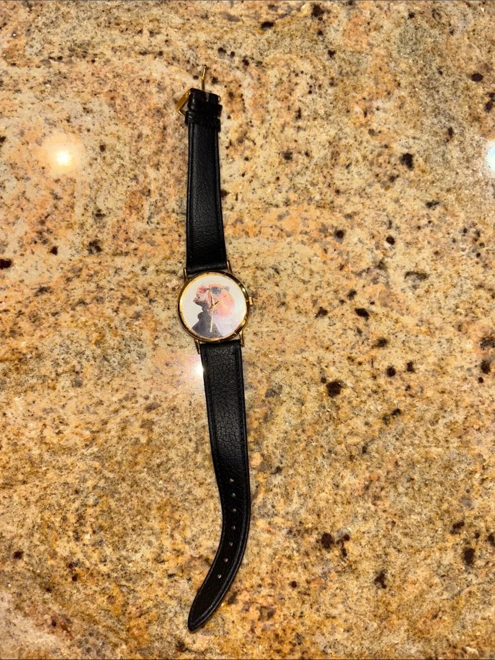 N/A stylish gold